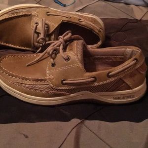 Boat shoes
